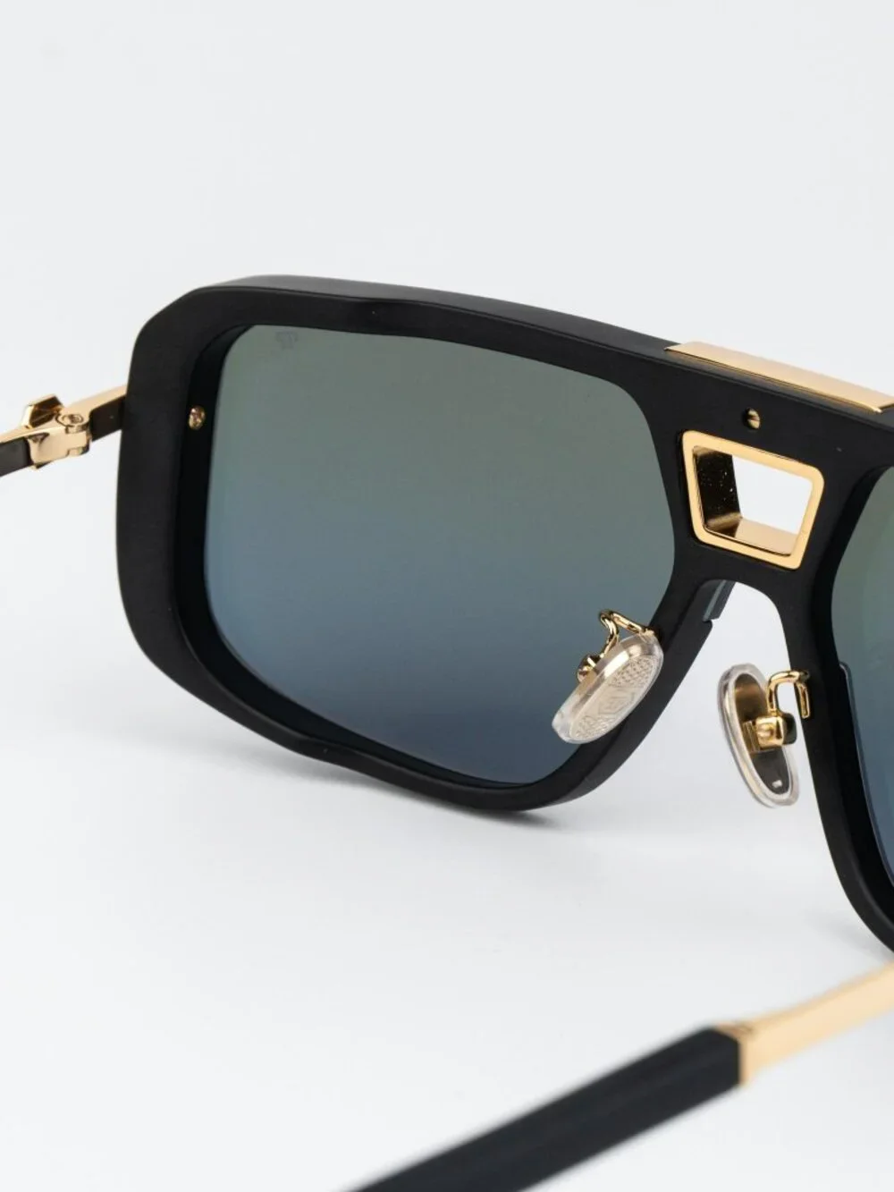Philipp Plein Men Sunglasses Black Smoke Rainbow Mirror Pilot SPP008M 703V